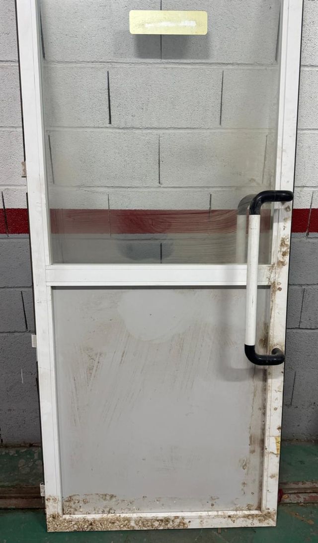 2 Puertas Aluminio Lacado