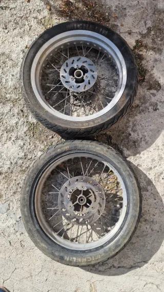 Llantas Supermotard Rieju