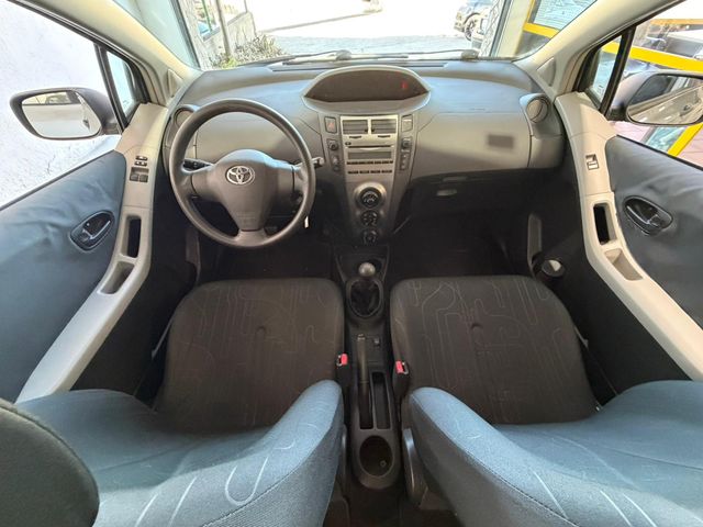 TOYOTA YARIS PEGATINA C 165.000KM