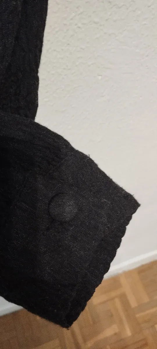 Vestido negro Zara manga larga