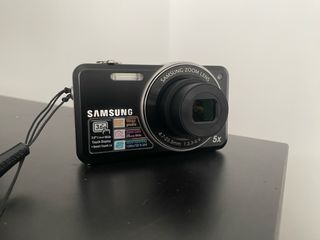 Cámara Digital Samsung ST95 16.1 MP Negra