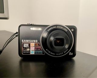 Cámara Digital Samsung ST95 16.1 MP Negra