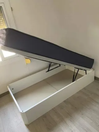 Canapé y colchón individual