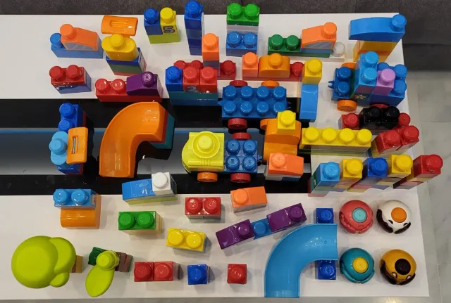 Set Mega Bloks apilables Animales de  148 Piezas