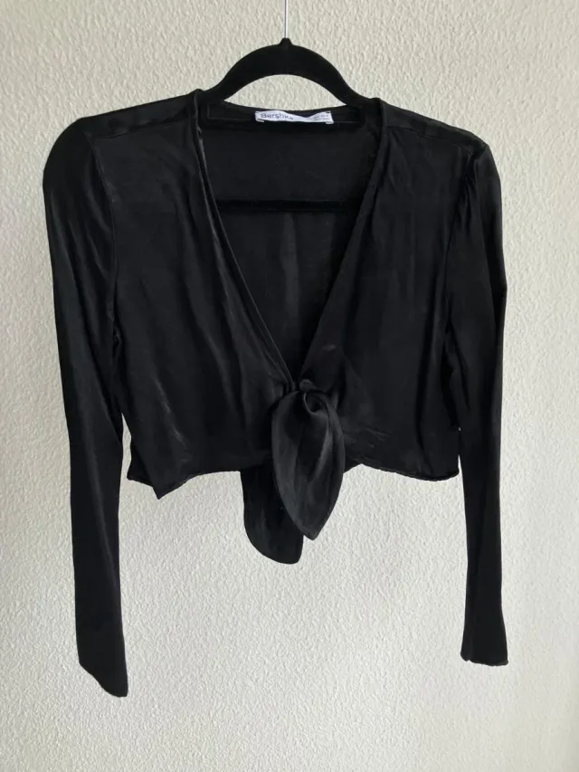 Top corto Bershka negro talla M