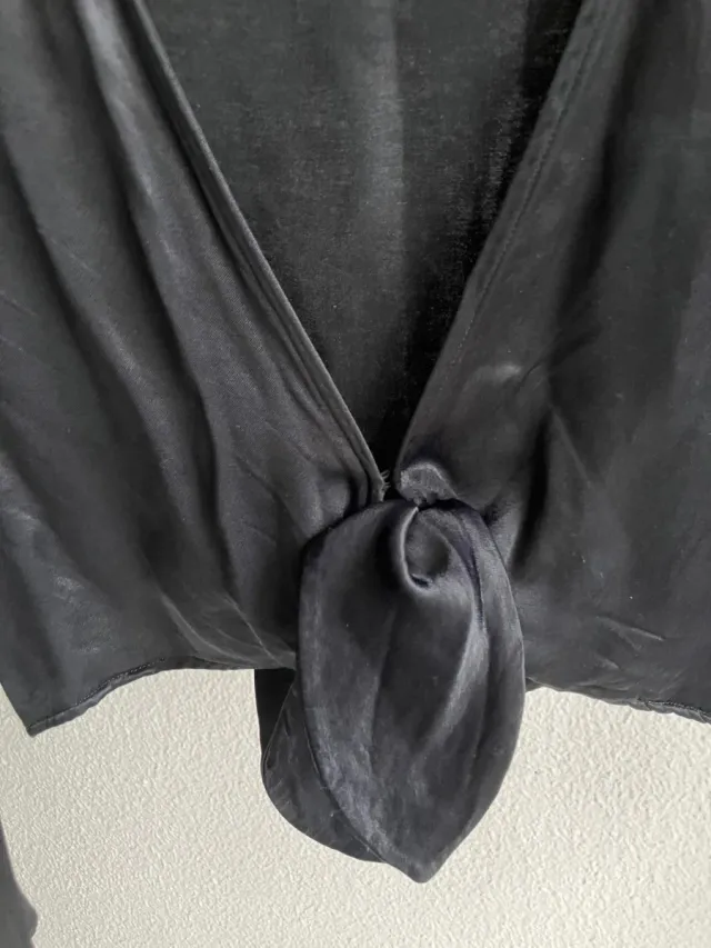 Top corto Bershka negro talla M