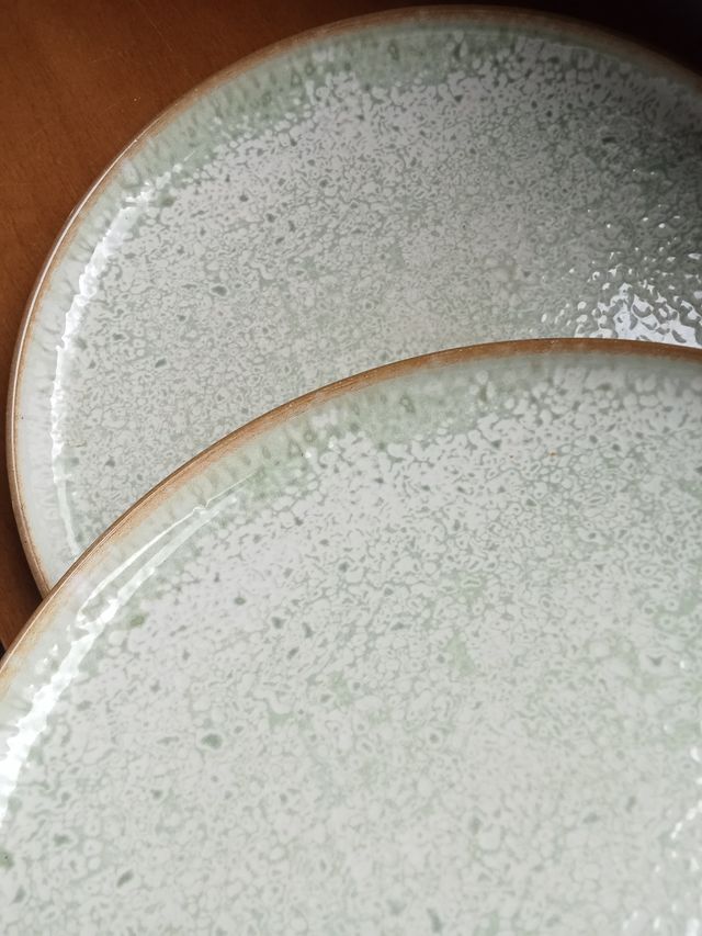 Piezas de vajilla con bonito diseño