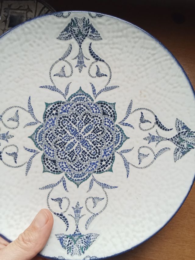 Piezas de vajilla con bonito diseño