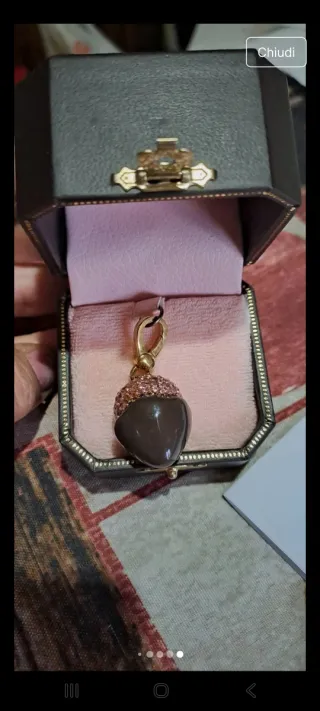 Ciondolo Juicy Couture Acorn Rosa Marrone