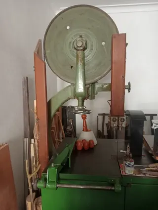 Sierra de cinta para carpintería