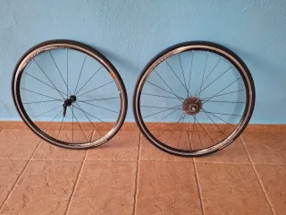 Bicicleta de carretera Specialized negra