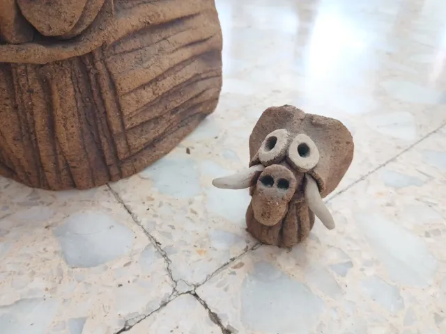 Figuras artesanales de cerámica