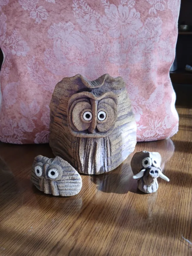 Figuras artesanales de cerámica