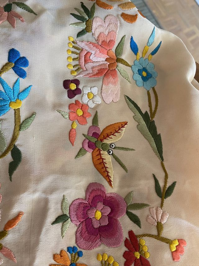 Mantón Manila Beige Asalmonado Años 30/40