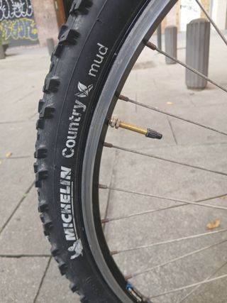 Bicicleta MTB de montaña