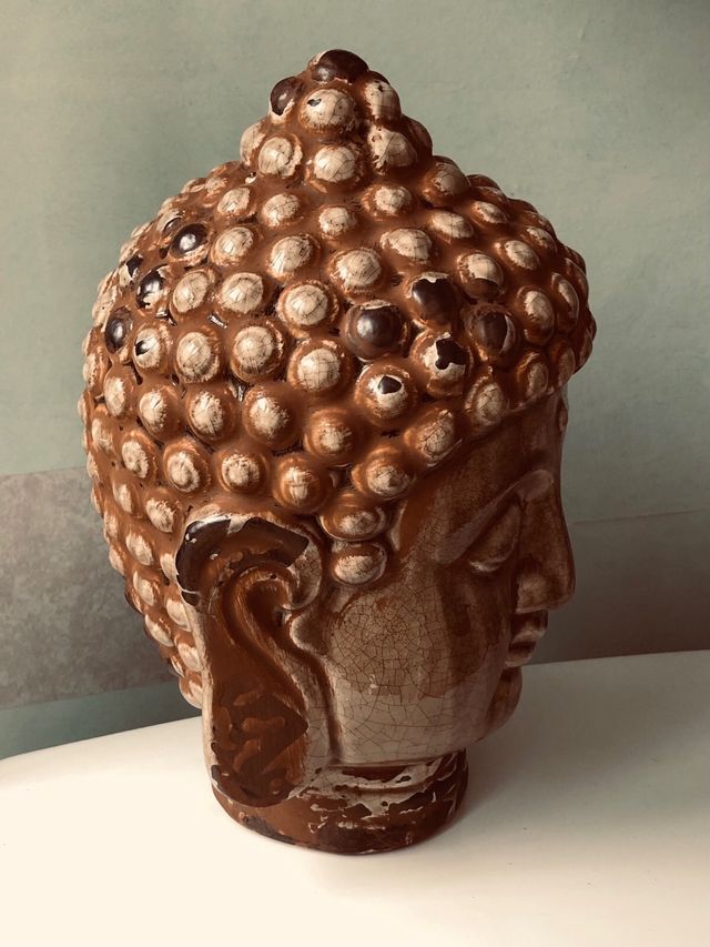 Testa di Buddha in ceramica