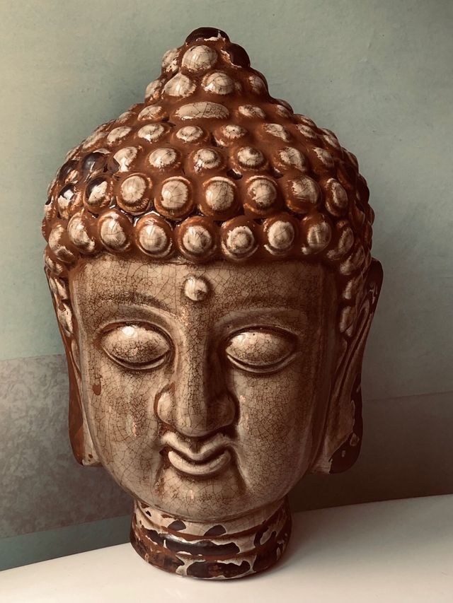 Testa di Buddha in ceramica
