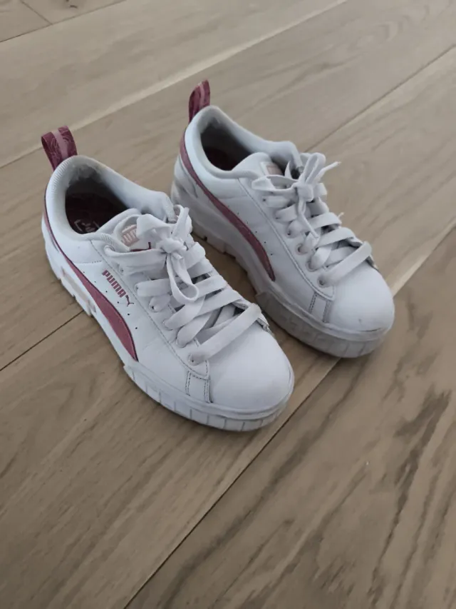 Zapatillas Puma Aitana Blancas y Rosas