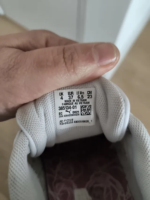 Zapatillas Puma Aitana Blancas y Rosas