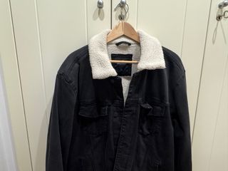 Chaqueta Hollister Negra Talla XL