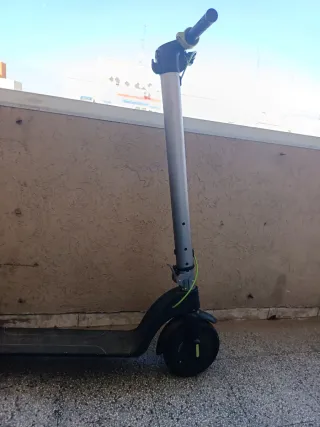 Patinete Eléctrico Gris