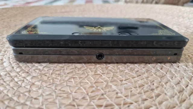 Nintendo 3DS Edición Zelda Ocarina 25 Aniversario