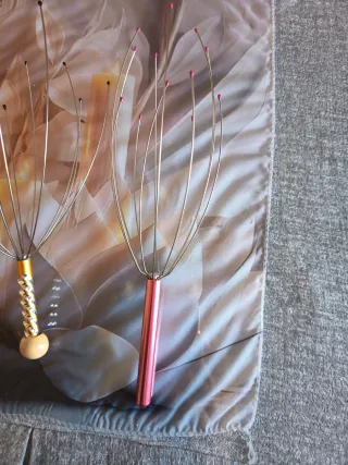 Masajeador de cabeza tipo araña