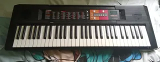 Teclado Yamaha F51