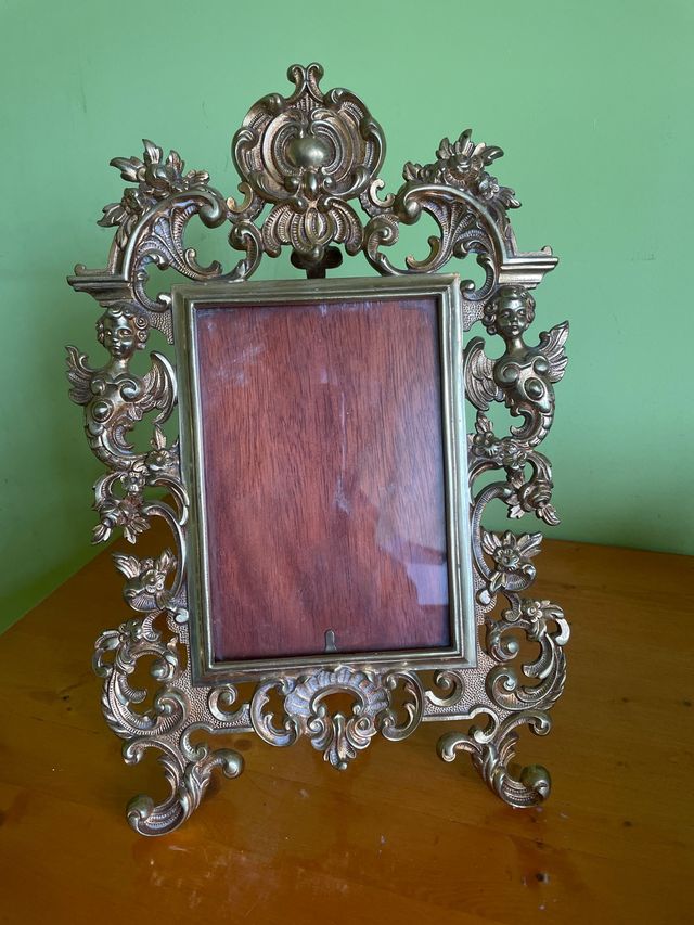 Portafotos antiguo dorado barroco