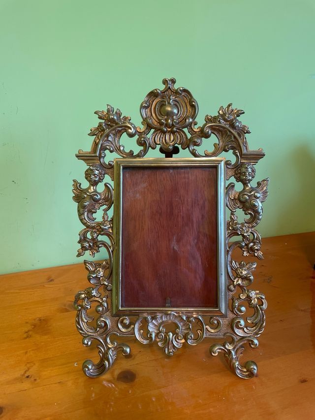 Portafotos antiguo dorado barroco