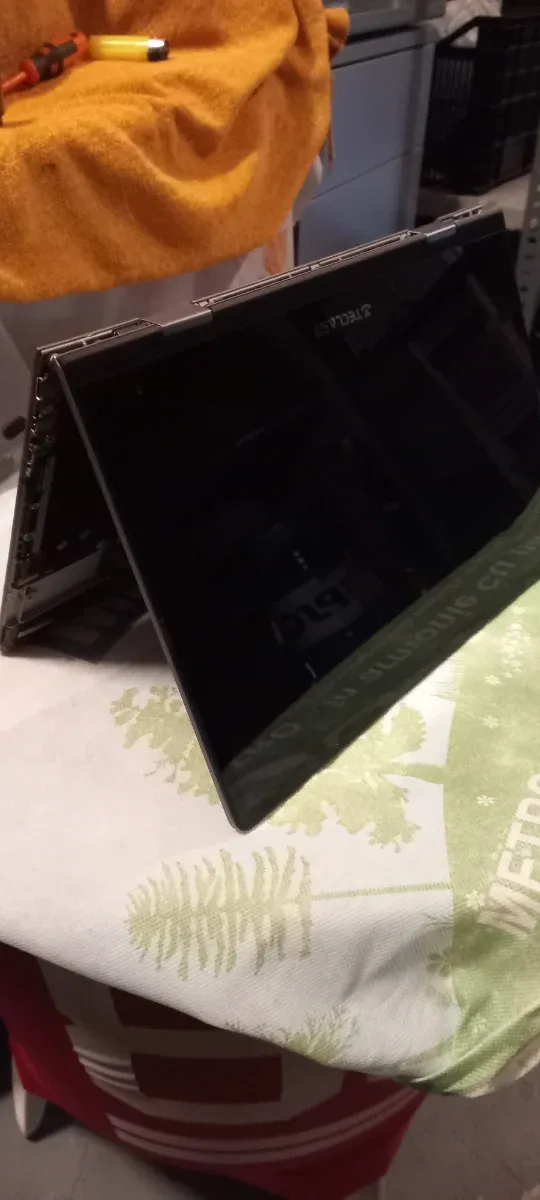 Portátil Teclast Piezas