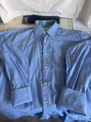 Camisa azul talla 38/39