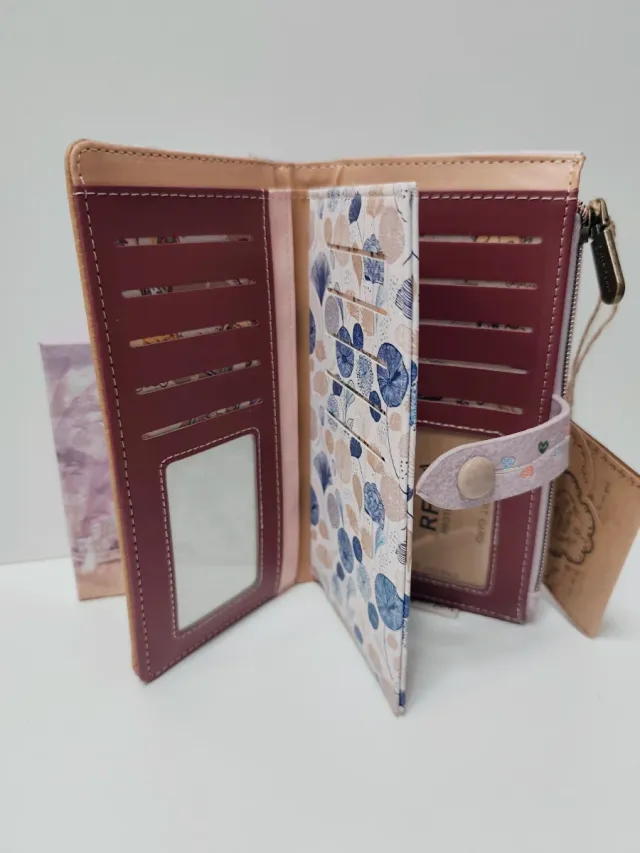 ✨Cartera Sweet Candy Morada✨