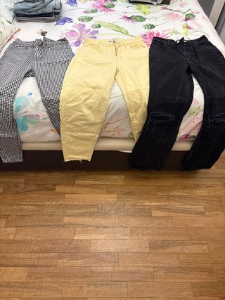 Pantalones vaqueros de colores