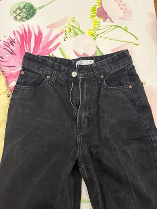 Pantalones vaqueros de colores