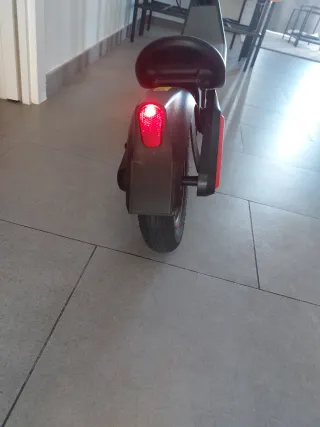 Patinete eléctrico Cecotec Bongo D40 XL