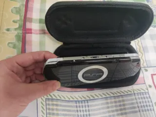 Sony PSP Negra con funda