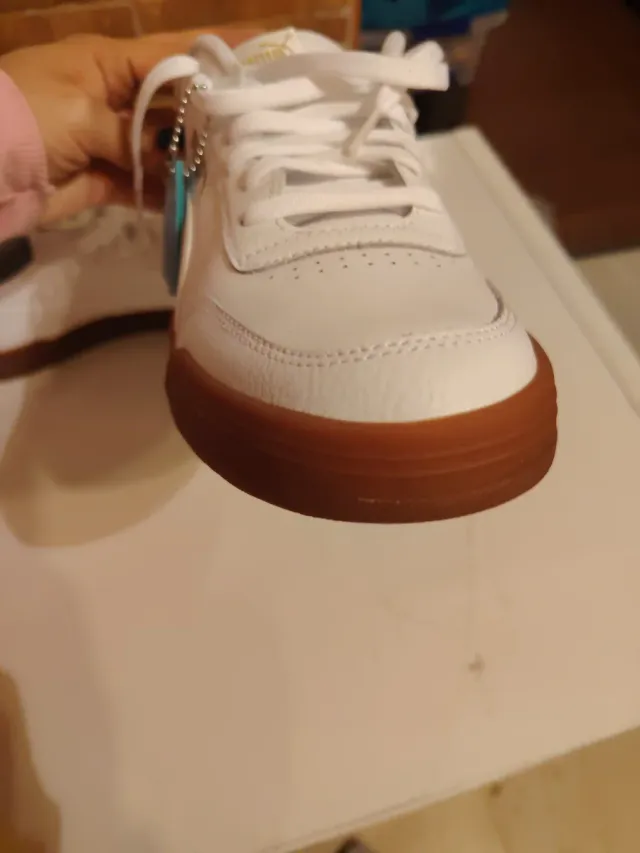 Zapatillas Puma Soft Foam Team Gold Blancas