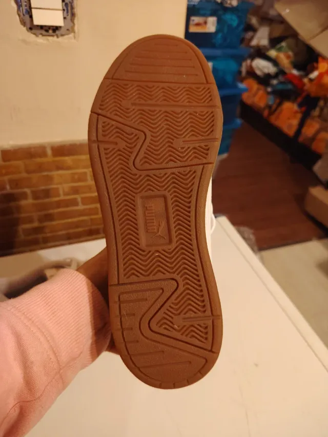 Zapatillas Puma Soft Foam Team Gold Blancas