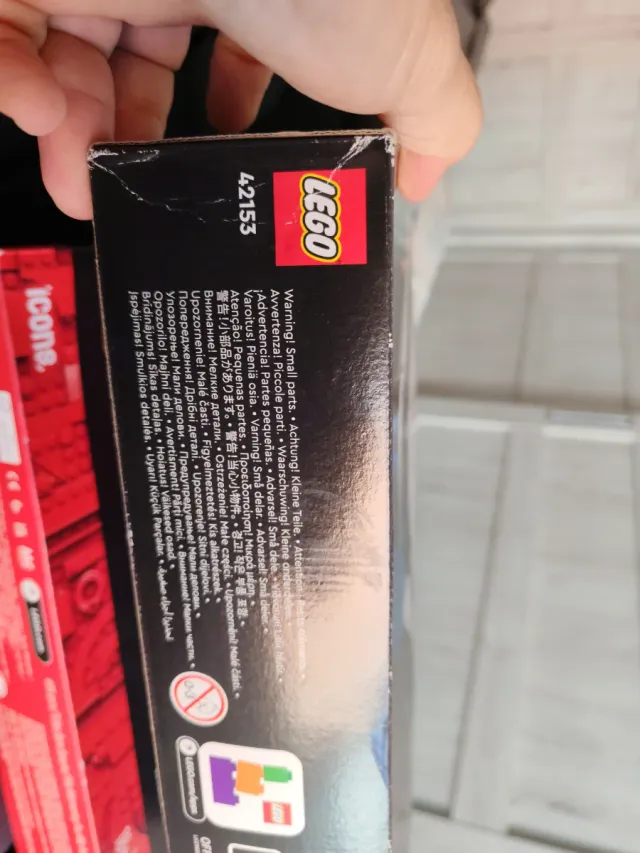 Lego Technic 42153 NASCAR Chevrolet Camaro