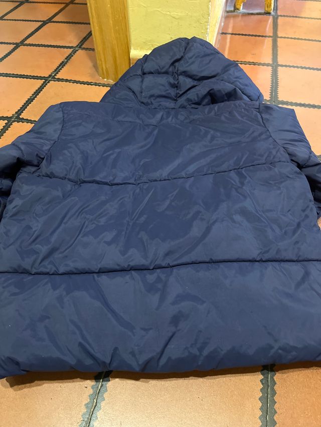 Abrigo azul con borreguismo talla 8/9 años