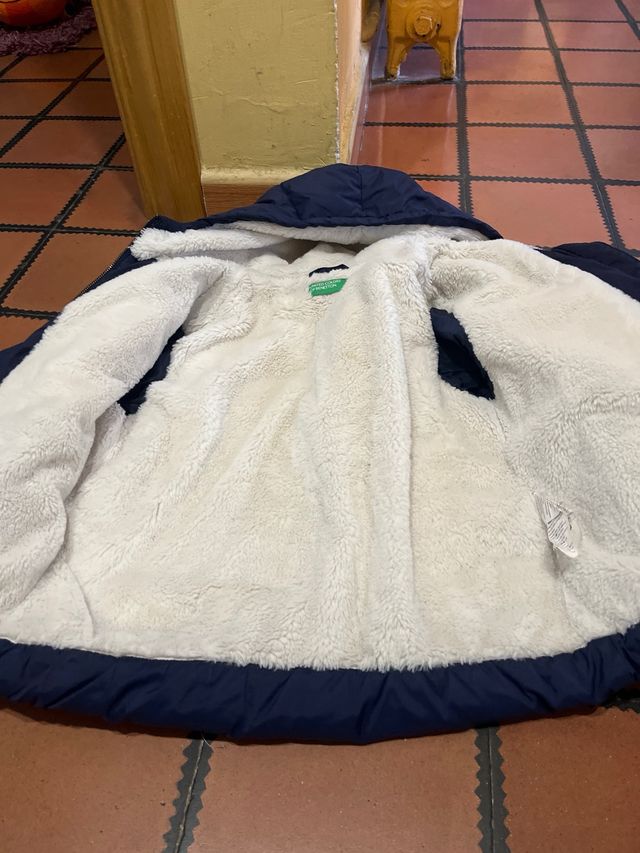 Abrigo azul con borreguismo talla 8/9 años