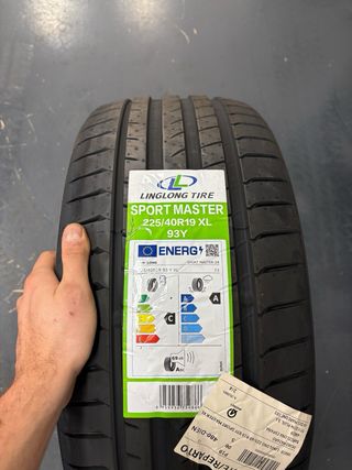 4 Ruedas Coche Linglong Sport Master 225/40R19 93Y