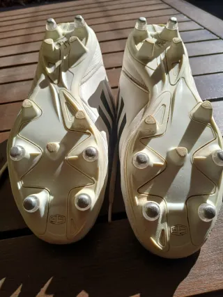 Scarpe da calcio Adidas misura 42