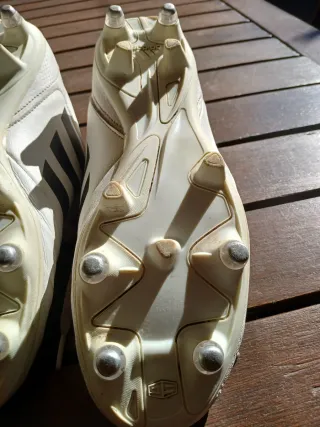 Scarpe da calcio Adidas misura 42