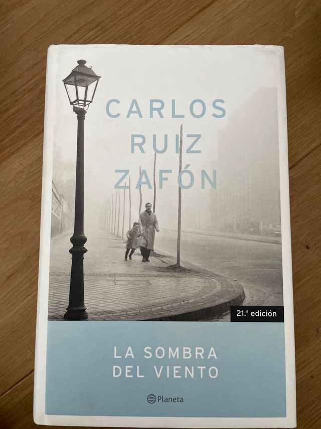 La Sombra del Viento (Autores Espanoles e Ibero...