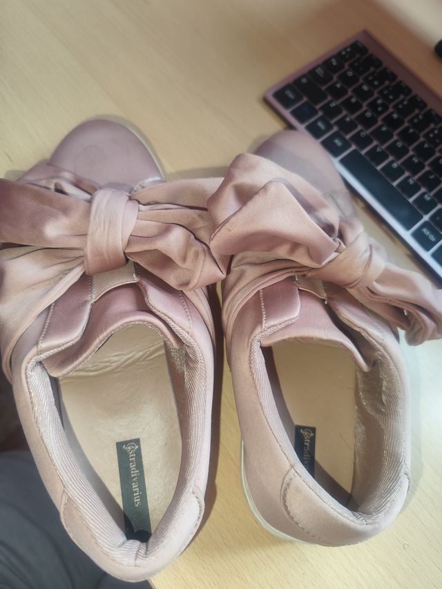 Zapatillas rosa con lazo - Casual