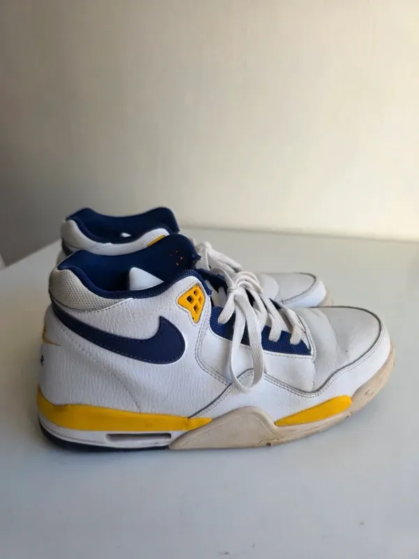 Nike Air Flight Legacy Lakers