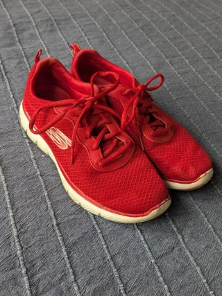 Zapatillas Skechers Rojas Talla 40