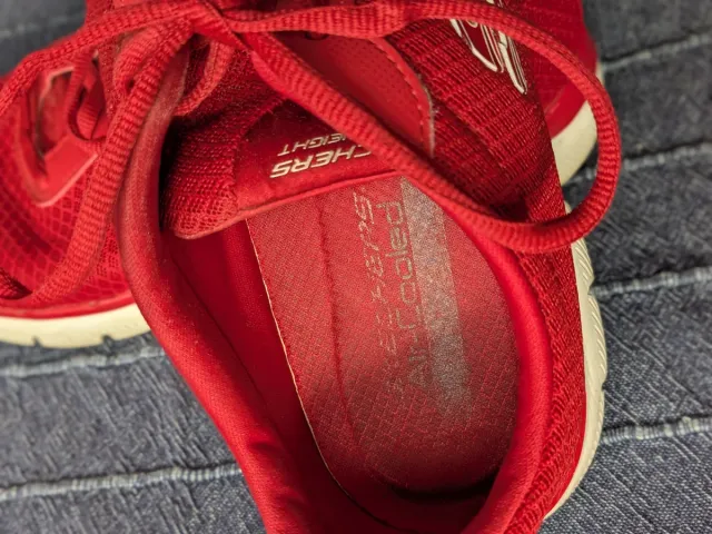 Zapatillas Skechers Rojas Talla 40